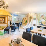Hofgut Tiergarten Hotel