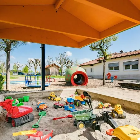 Hofgut Tiergarten 3*